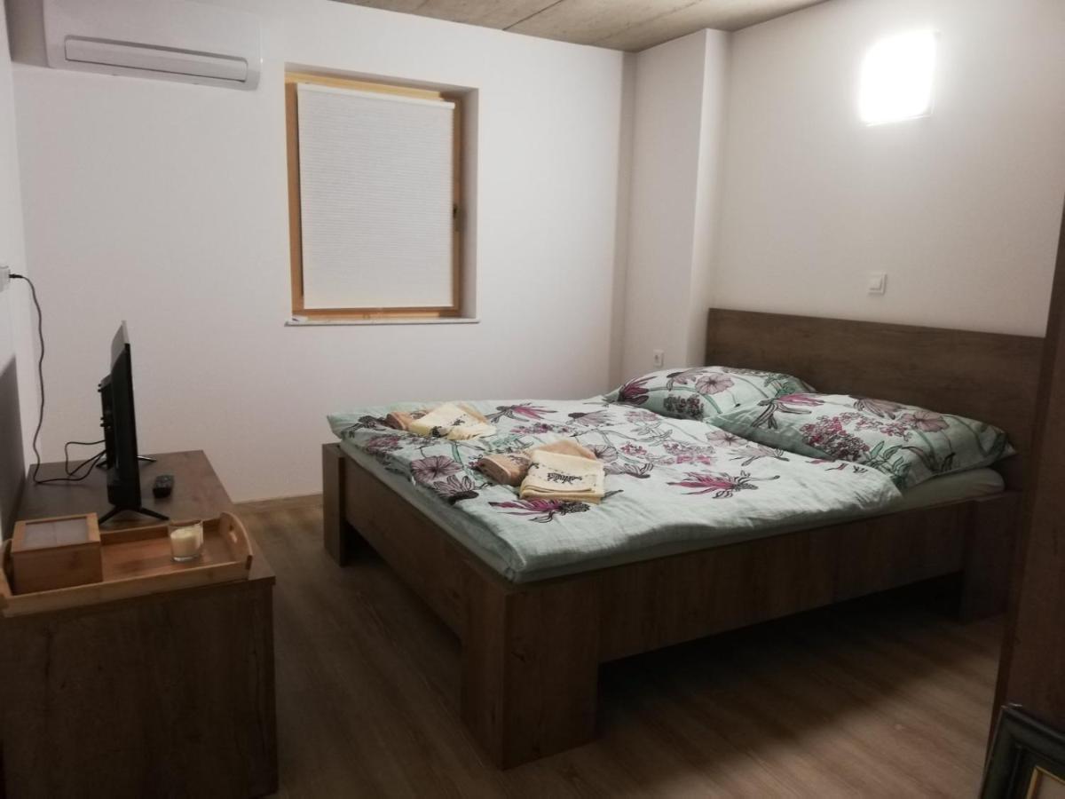 Sobe, Rooms B&B - Vina Kauran Zgornji Jakobski Dol エクステリア 写真